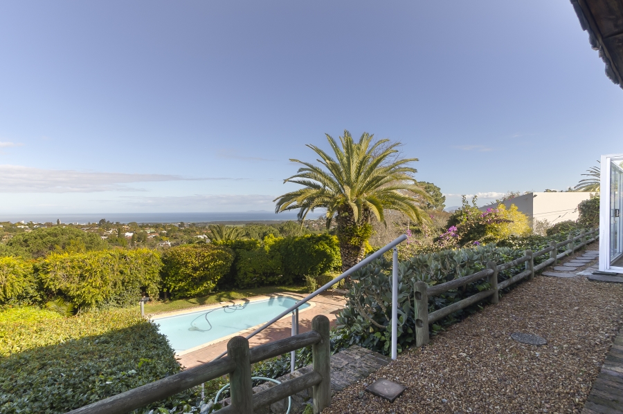 3 Bedroom Property for Sale in Helderberg Estate Western Cape